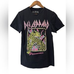 Women’s‎ Good Two Sleeves Def Leppard Pyromania T-shirt Size S 80’s Retro Neon